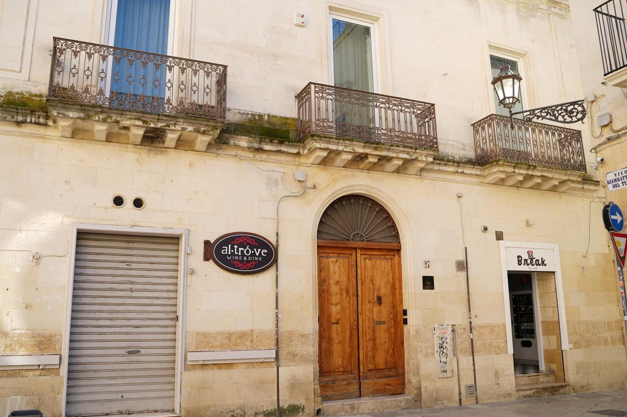 Suite Home D'Aragona Lecce Bagian luar foto