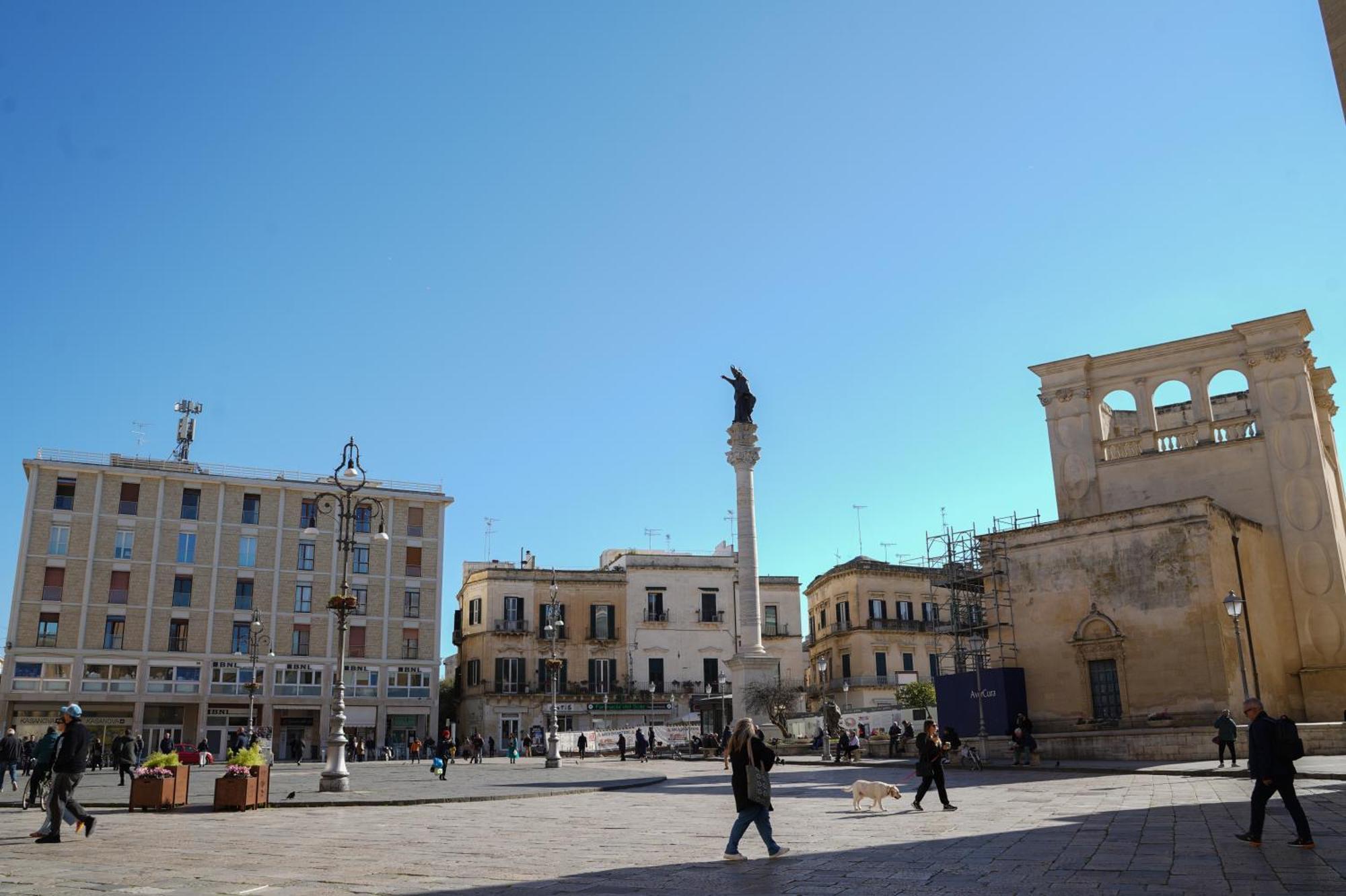 Suite Home D'Aragona Lecce Bagian luar foto