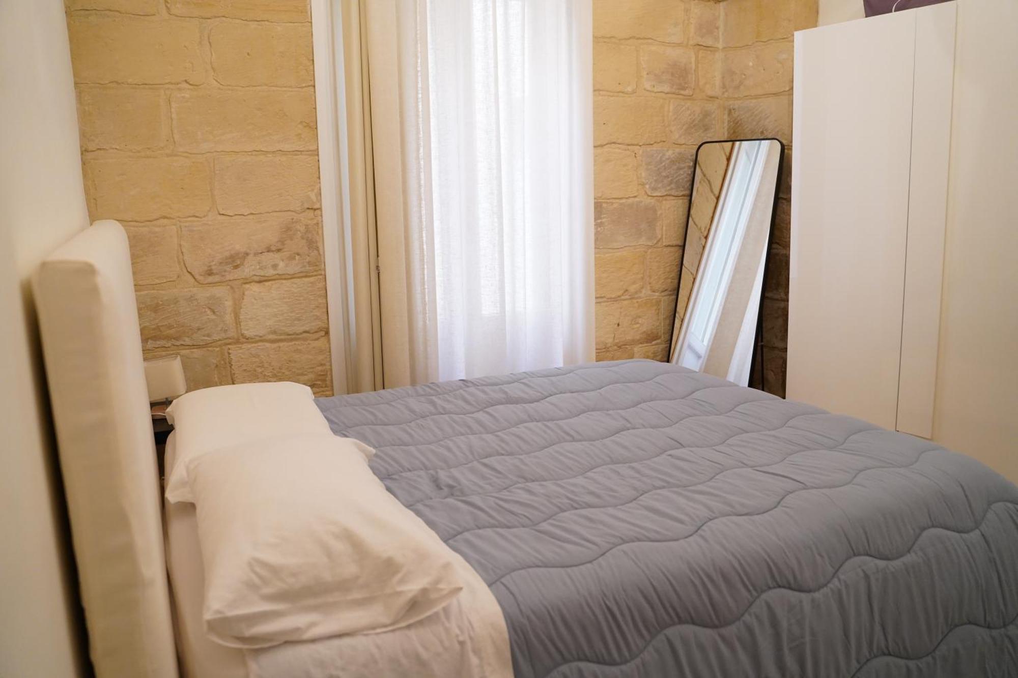 Suite Home D'Aragona Lecce Bagian luar foto